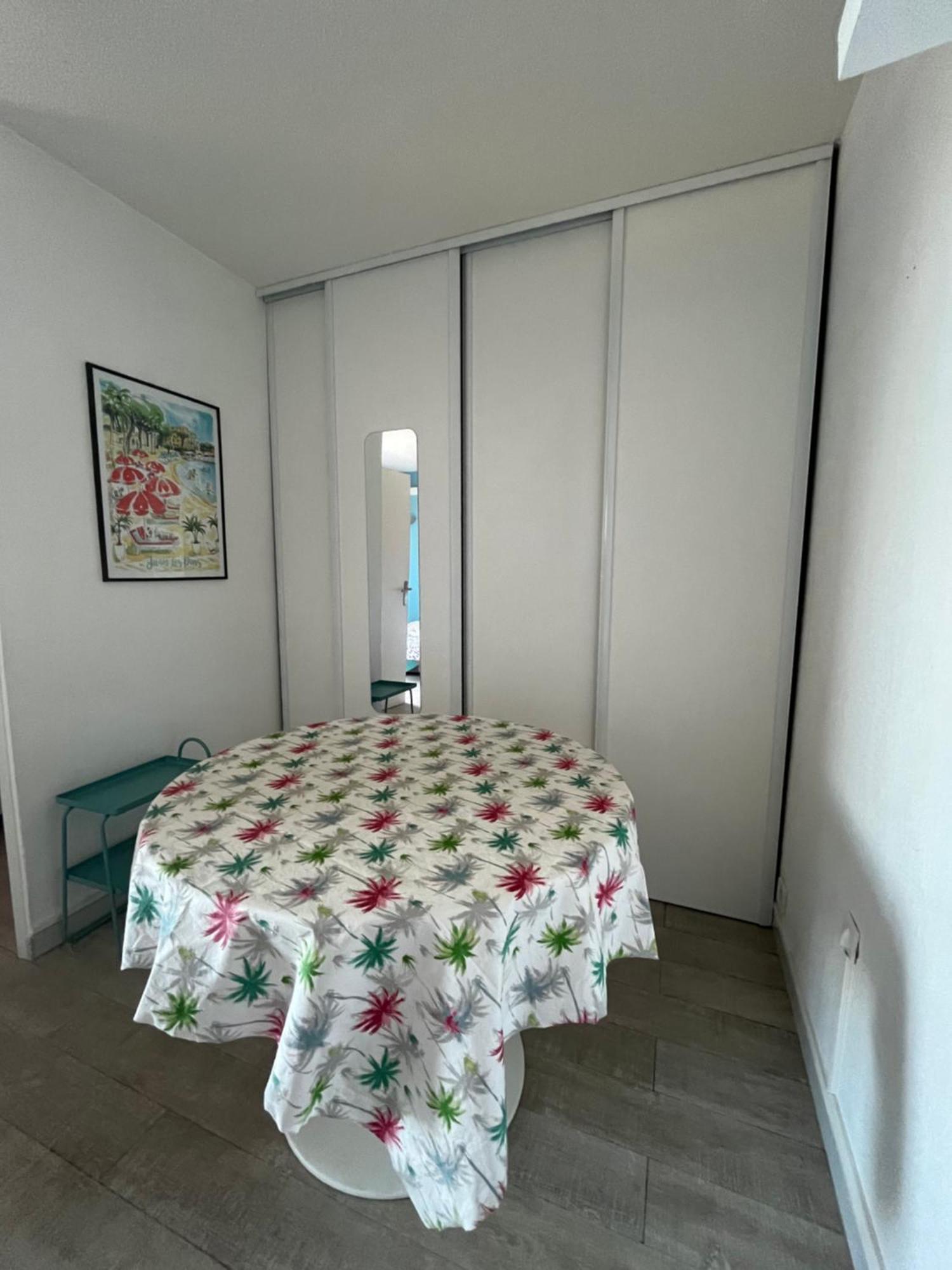 T2 De Standing Au Pied Des Plages Apartment Golfe-Juan
