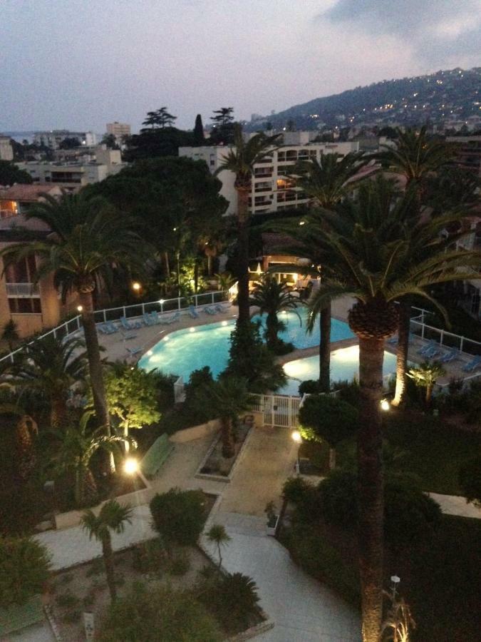 T2 De Standing Au Pied Des Plages Golfe-Juan